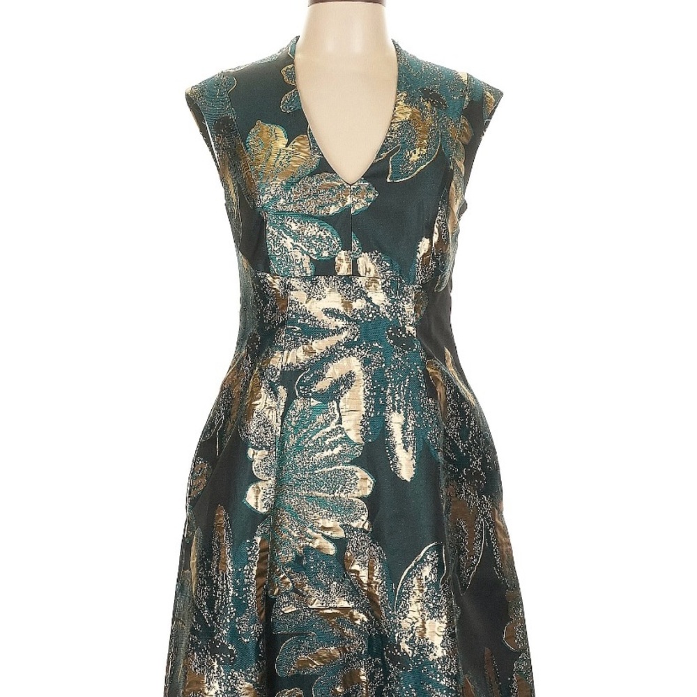Vince Camuto Green A-line Maxi Dress for Weddings